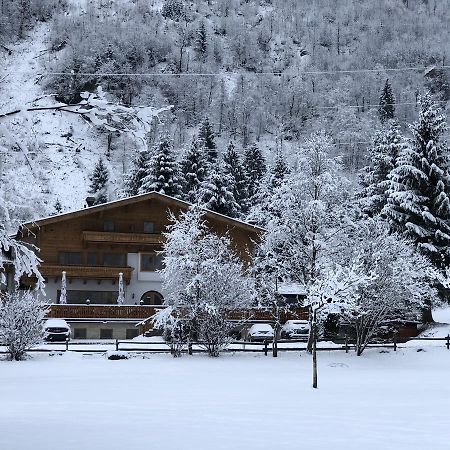 Hotel Kuenstleralm Kaprun Esterno foto