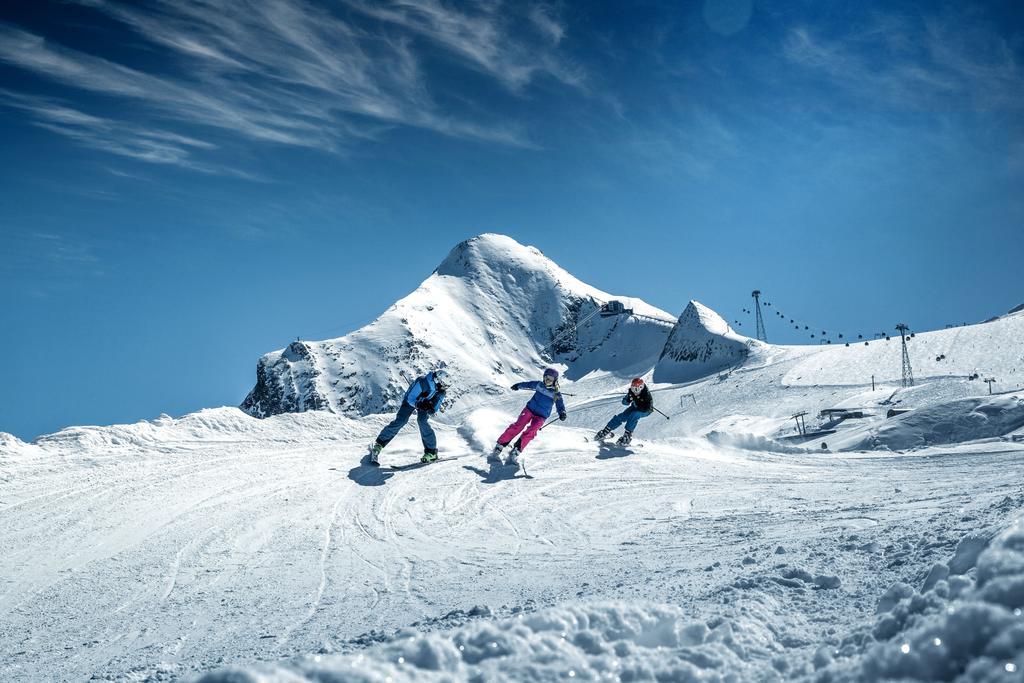 Hotel Kuenstleralm Kaprun Esterno foto