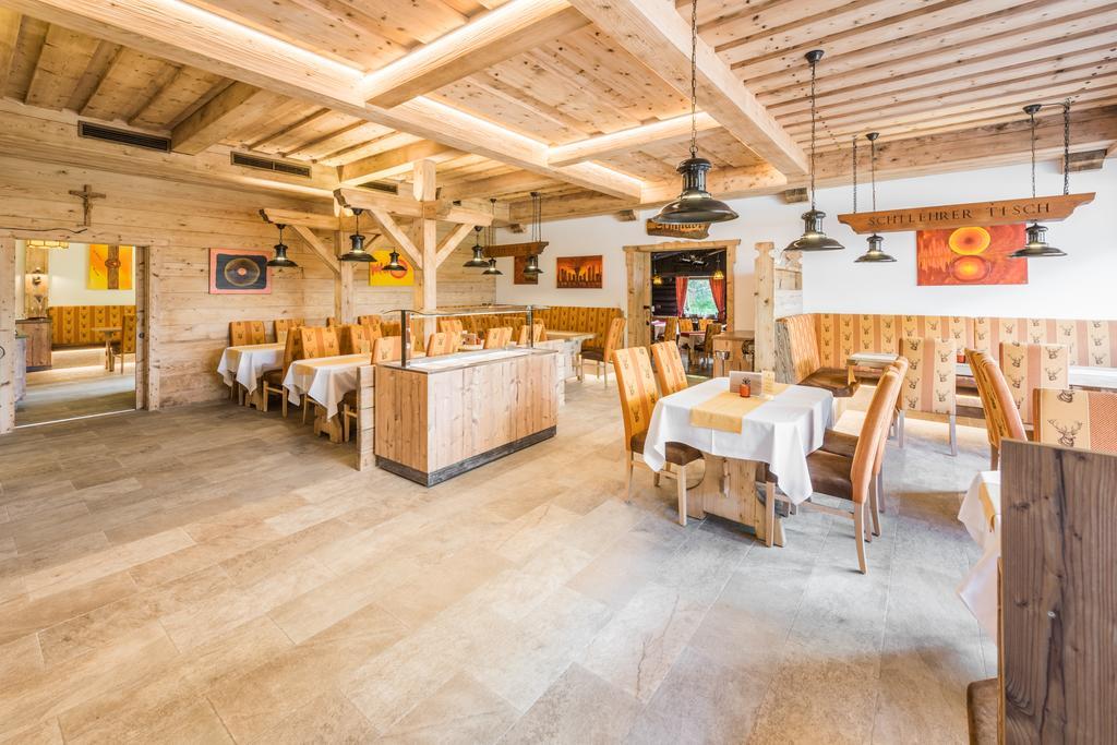 Hotel Kuenstleralm Kaprun Esterno foto