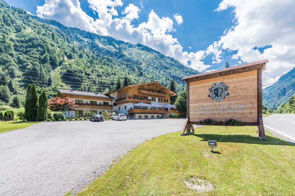 Hotel Kuenstleralm Kaprun Esterno foto